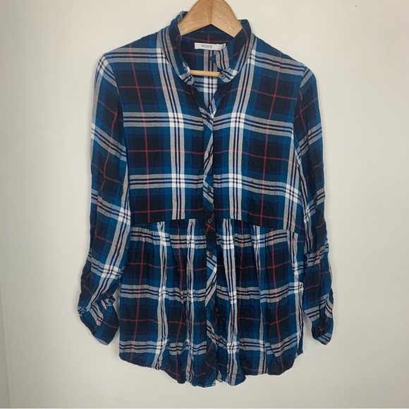 Ricki’s Navy Plaid Peplum Blouse - Picture 2 of 9